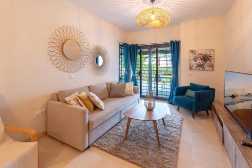 Elegant Getaway near Villa Padierna Marbella Lux