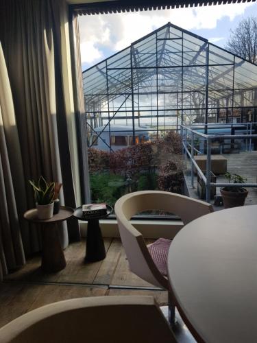 フーフェルラントにあるAppartement met terras 2 - 8 gasten Heuvelland Rodebergのギャラリーの写真