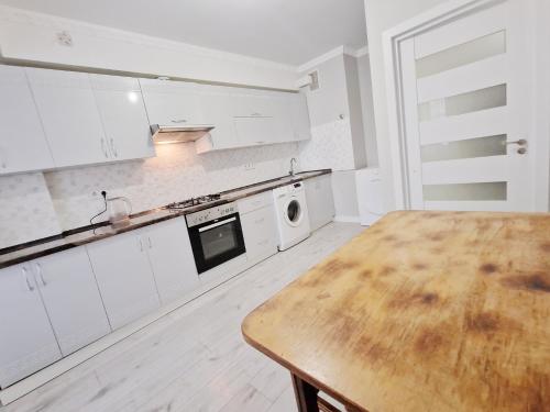 Η κουζίνα ή μικρή κουζίνα στο Rio Apartment