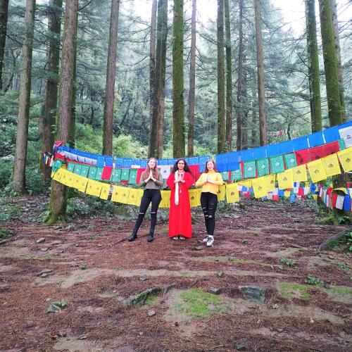 Ospiti di Om Yoga Ashram - 7 Days Yoga Meditation Retreat