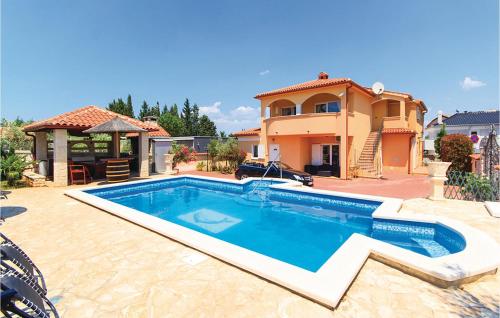 Gorgeous Apartment In Stinjan With Wifi