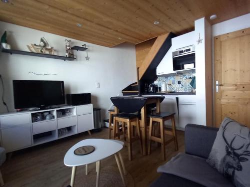 Appartement cosy 2 chambres avec WiFi et parking aux Gets - FR-1-671-276