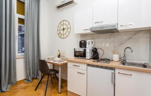 Gorgeous Apartment In Rijeka With Wifi