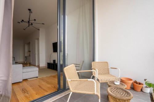 Chic 1BR in República w Balcony by LovelyStay