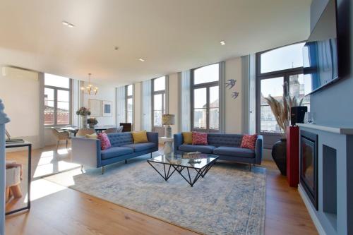 BOUTiQUE Rentals- THE MiRaDOURO Ribeira Apartment