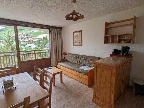 Studio familial au pied des pistes, animaux acceptés - FR-1-811-6