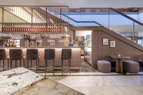 Posezení v ubytování AC Hotel Milano by Marriott