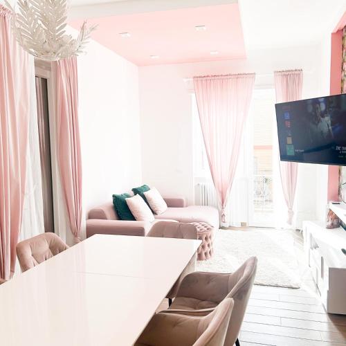 Eterna Roma Home
