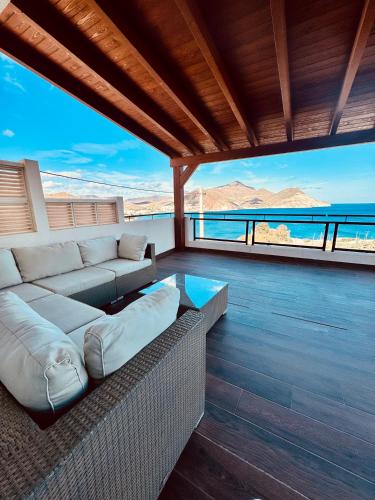 EL FARO DE LOS GENOVESES