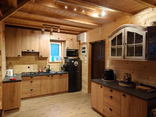 Fotografie z fotogalerie ubytování Chatka między sosnami v destinaci Bobrownik