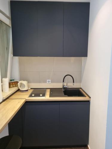 Adriatic View Studio Apartments With Shared Balcony