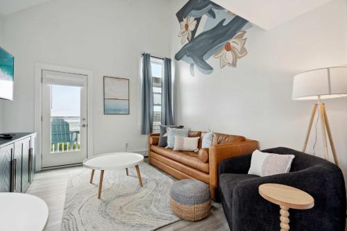 Φωτογραφία από το άλμπουμ του Private Balcony Newly Renovated Ocean Views σε Hampton