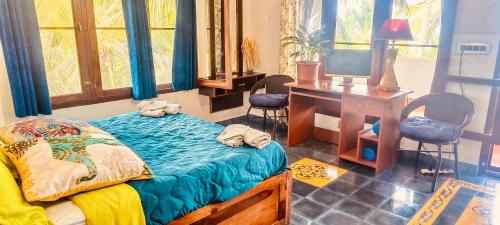 Ein Bett oder Betten in einem Zimmer der Unterkunft Kesaviyam Unique Ocean View Luxury Suites vicinity Kovalam Light house