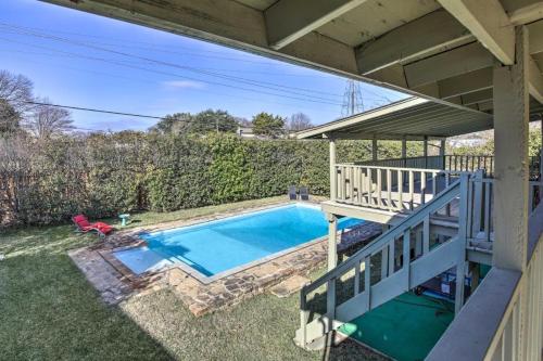 an overhead view of a swimming pool under a deck at Texas - Justin 7 in Stafford