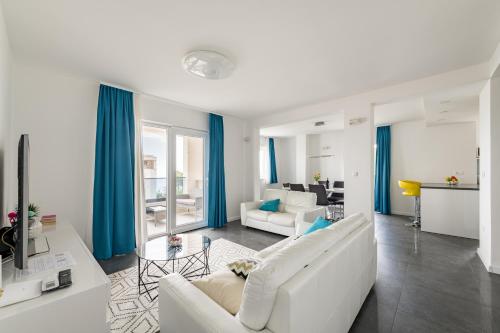 Holiday Home Ferias in Makarska, with private pool photo 2