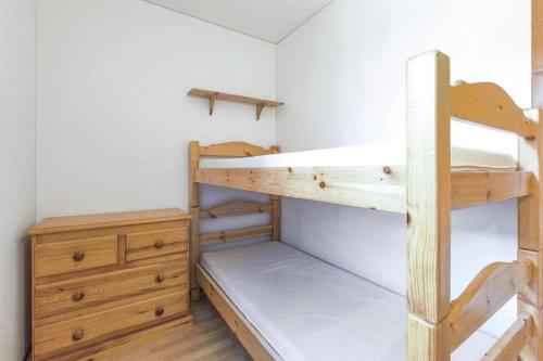 Posteľ alebo postele v izbe v ubytovaní Résidence Le Grand Adret - Appartement 2 pièces dans une belle résidence MAE-3994