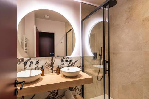 The Olympia Suite - Duke Housing