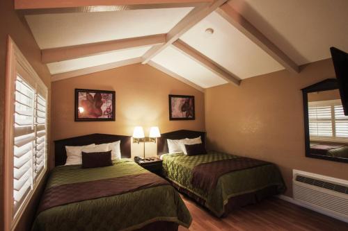 Afbeelding uit fotogalerij van Tri-Valley Inn & Suites in Pleasanton