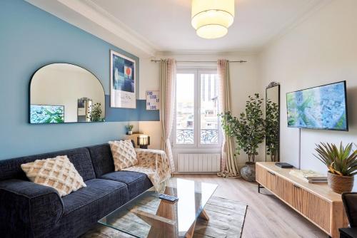Ney - 2 Bedrooms 1 Living room