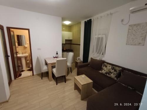 Χώρος καθιστικού στο More i Vuk