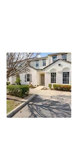 Universal 3BR Townhome with Pool photo 45