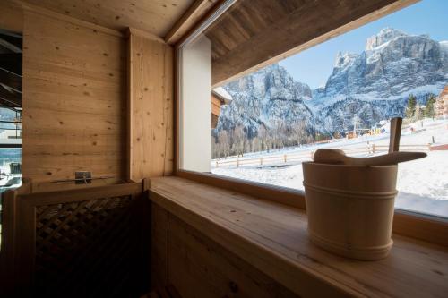 ホテルから撮影された、または一般的な山の景色