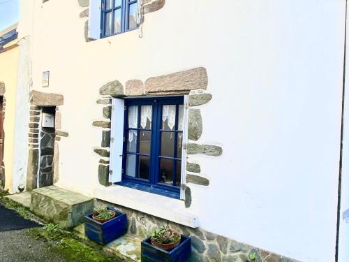Maison proche plage à Locmaria, 3 chambres - FR-1-813-18