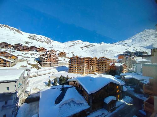 Appartement cosy 4 pers, départ ski aux pieds