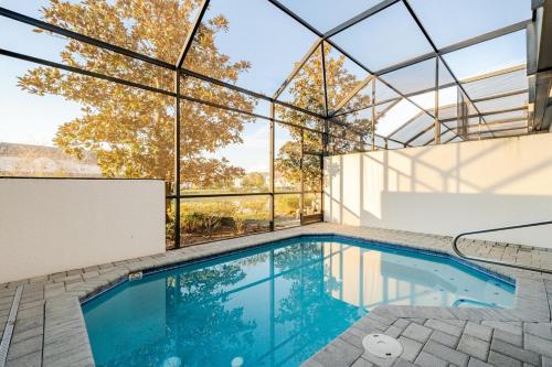 Universal 3BR Townhome with Pool photo 25