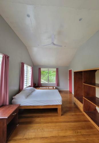 Llit o llits en una habitació de Seghe Accommodation