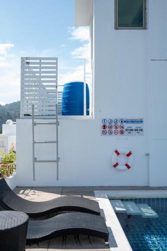 Πισίνα στο ή κοντά στο Yenna Apartment