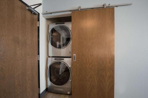 Fotografie z fotogalerie ubytování Everhome Suites Corona v destinaci Corona