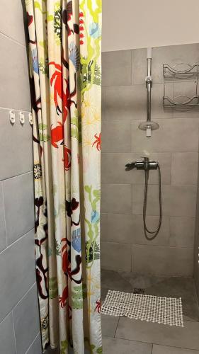Un baño de Dom z Sauną i Jacuzzi Rowery Elektryczne