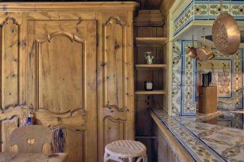 Swiss Chalet Near Gstaad: Luxury Spa Views