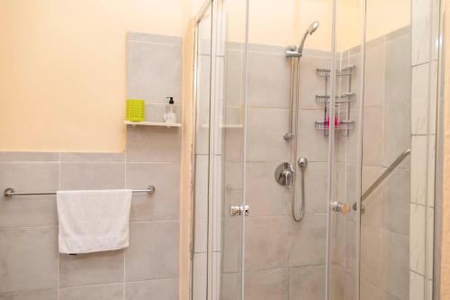Un baño de Seaview Executive Guest House