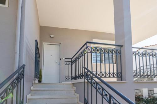 Φωτογραφία από το άλμπουμ του Chris Guesthouses στην Ανάβυσσο
