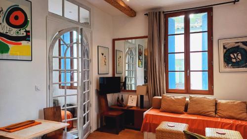 Gallery image of LA MAISON VERTE SETE in Sète