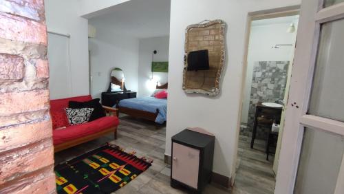 Fotografie z fotogalerie ubytování Casa hasta 6 personas a minutos del nodo tecnológico sobre avenida principal la banda -consulte para 10 personas o más v destinaci La Banda