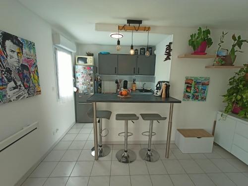 Η κουζίνα ή μικρή κουζίνα στο Appartement