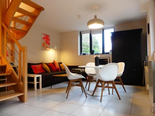 Cute Little House - 200 m gare - parking privé