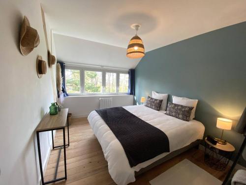 Photo de la galerie de l'établissement Maison à 250m de la plage avec WIFI à Trégastel - FR-1-368-456, à Trégastel