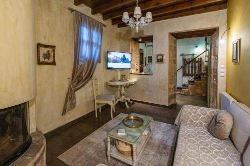 OLD TOWN CLASSIC HOUSE RHODES