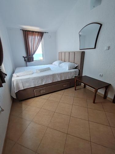 Llit o llits en una habitació de Villa Contact