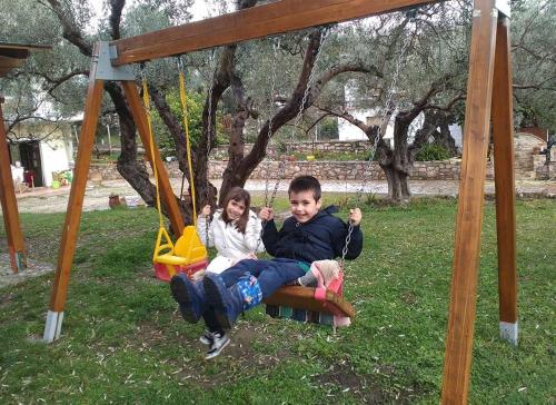 Giardino di Rent Rooms Alexiou