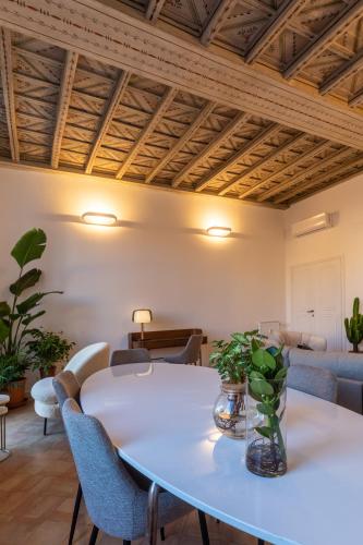 Amelie Suite Navona