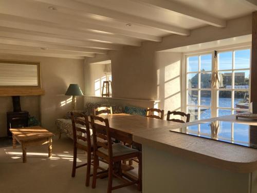 Gallery image of Harbour View Polperro in Polperro