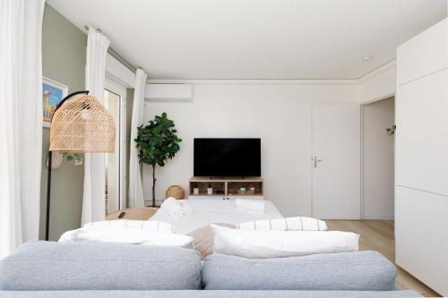 Upstays Petit Juas 44m Apartment
