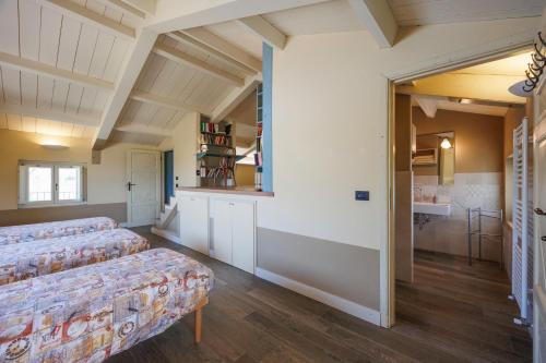 Ένα ή περισσότερα κρεβάτια σε δωμάτιο στο Florario B&B