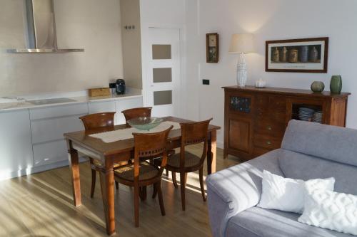 Posezení v ubytování La Tortuga I, encantador apartamento con garaje en primera línea de playa