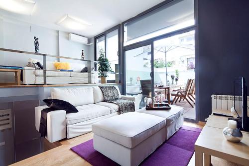 Ένα ή περισσότερα κρεβάτια σε δωμάτιο στο My Space Barcelona Gracia Pool Terrace